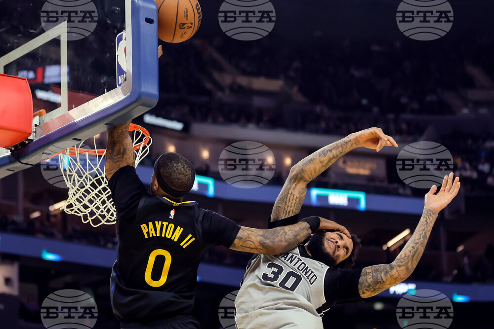 Spurs Warriors Basketball