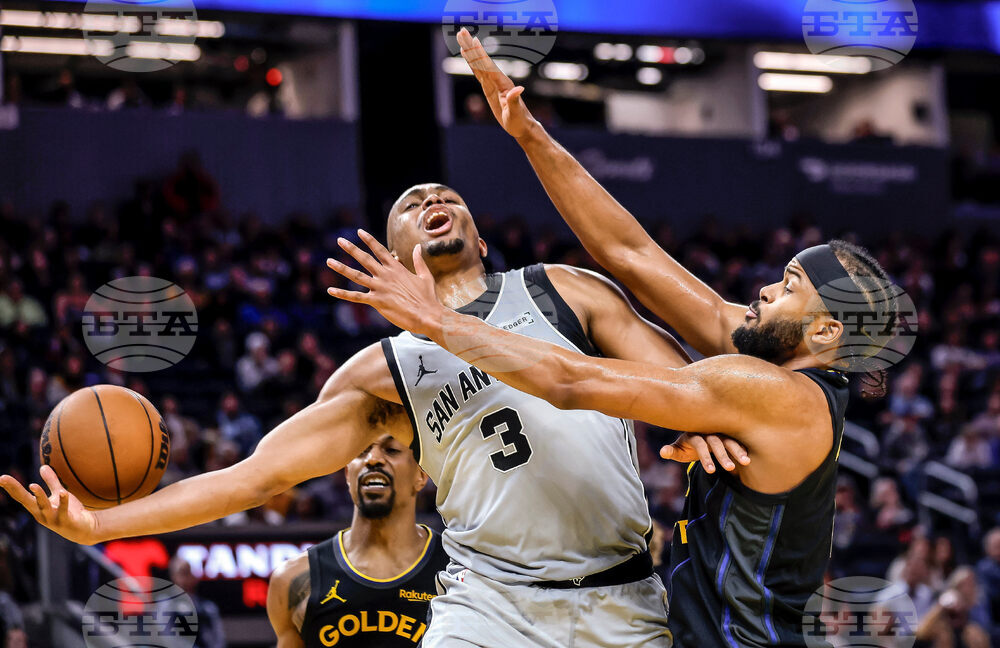 Spurs Warriors Basketball