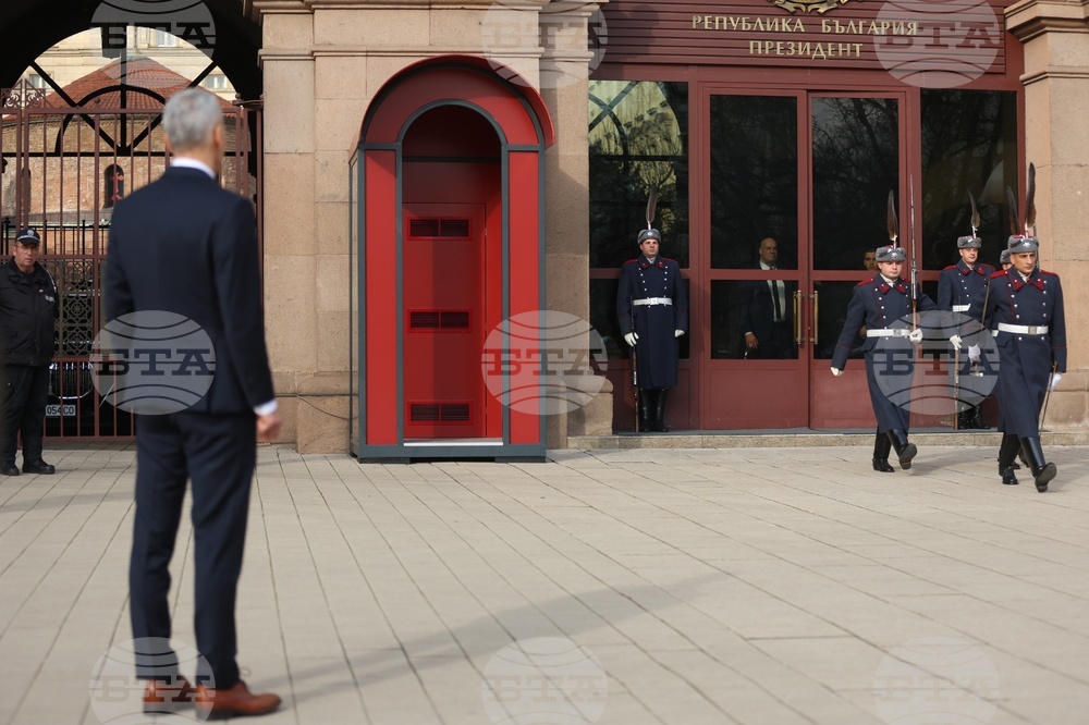 Андрей Гюров - президентство - пристигане