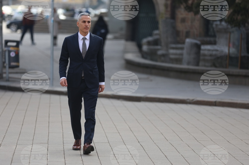 Андрей Гюров - президентство - пристигане