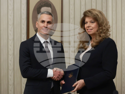 Илияна Йотова - Андрей Гюров - мандат