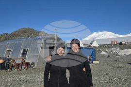 Antarctica – 34th Bulgarian Antarctic Expedition – scientific dive – Dionysia Rigatou – Eleni Kytinou