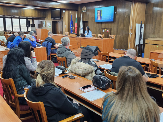 Киберсигурността и свързаните с нея законови изисквания обсъдиха представители на публичния и частния сектор в Русе 