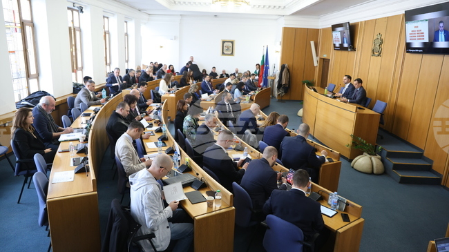 Столичният общински съвет одобри Общината да придобие държавни имоти