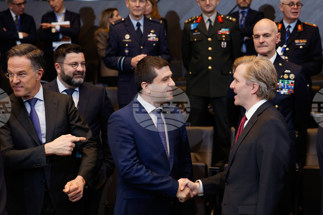 Румъния отчита над 10 000 кибератаки дневно на фона на нарастващи хибридни заплахи, каза министърът на отбраната на страната Раду Мируца