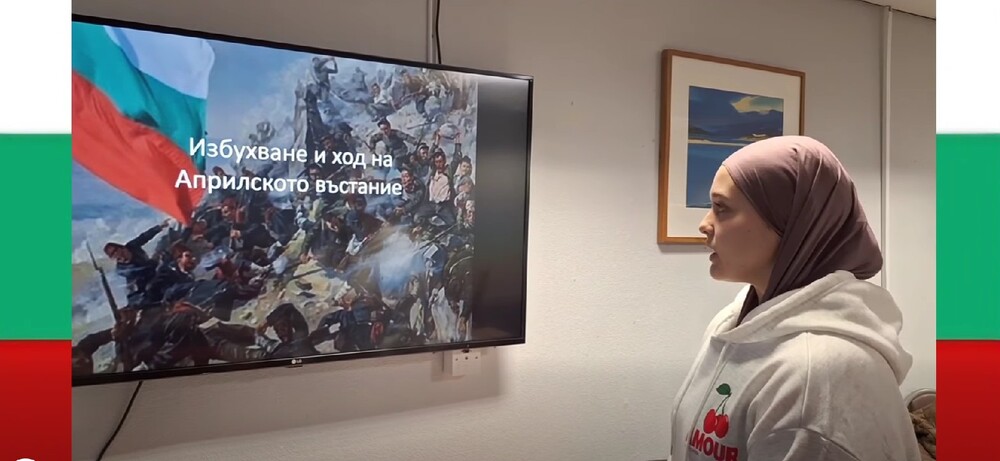 За избухването на Априлското въстание учиха в Българското съботно училище „АБВ“ в Единбург, Шотландия