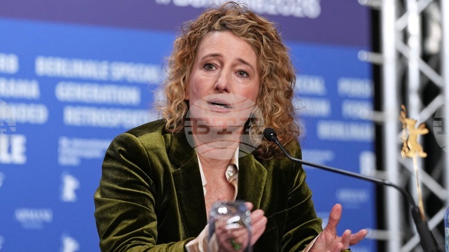 Фестивалът „Берлинале" защити кинодейците и журито след разразилата се „медийна буря"