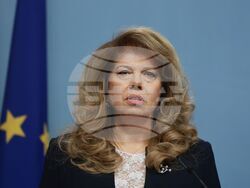 Илияна Йотова - пресконференция