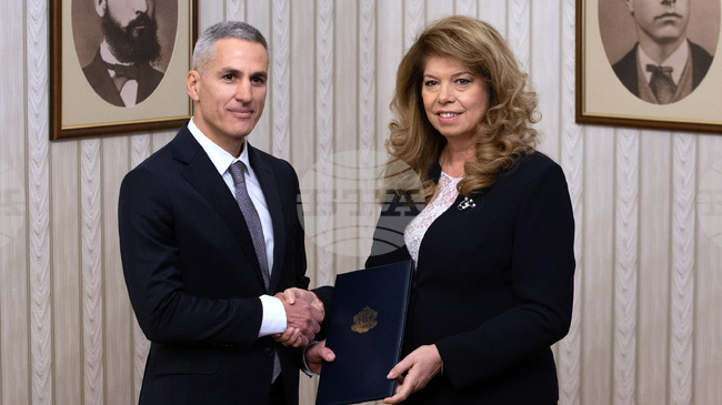 President Iotova to Meet Caretaker PM Gurov, Expected to Present Cabinet Lineup