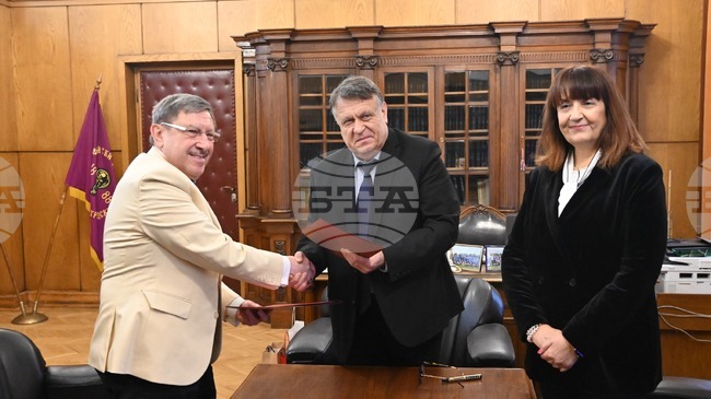 Софийският университет и M3 Communications подписаха меморандум за сътрудничество