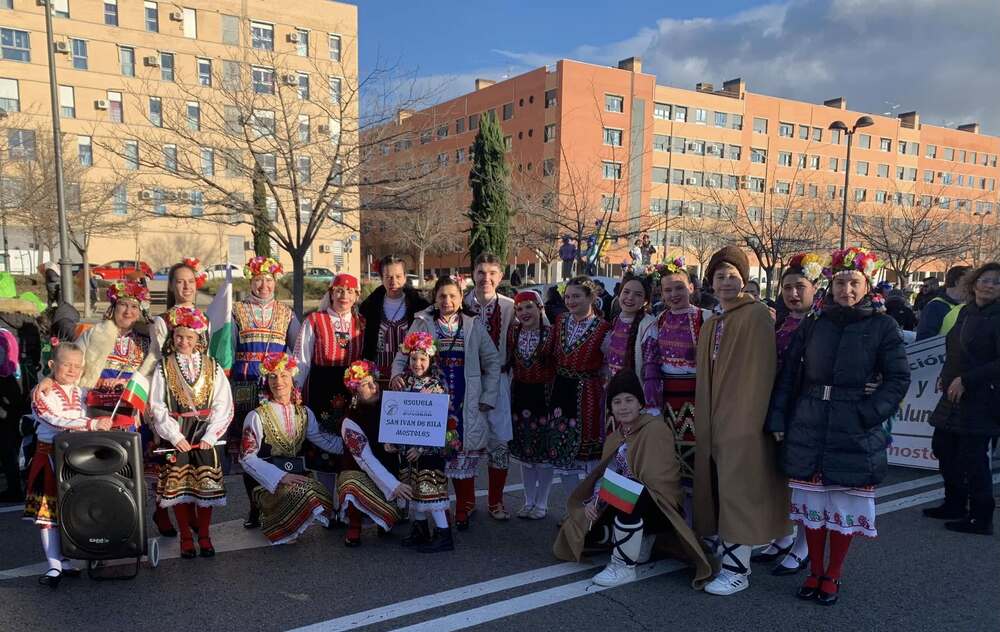 Представители на училище „Св. Иван Рилски“ в Мадрид и Мостолес, Испания, ще участват на 14 февруари в градски карнавал в Мостолес 