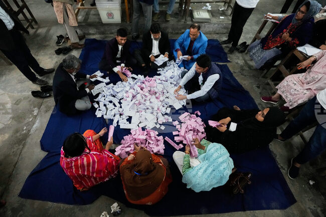 Премиерът на Индия и американското посолство в Дака поздравиха победителите на изборите в Бангладеш