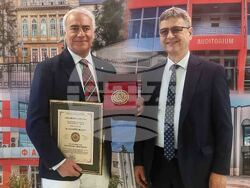 Плевен  - Джузепе Бигати - почетен професор