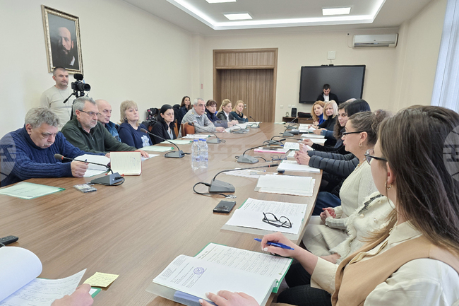 Враца - Ботевски организационен комитет - първо заседание