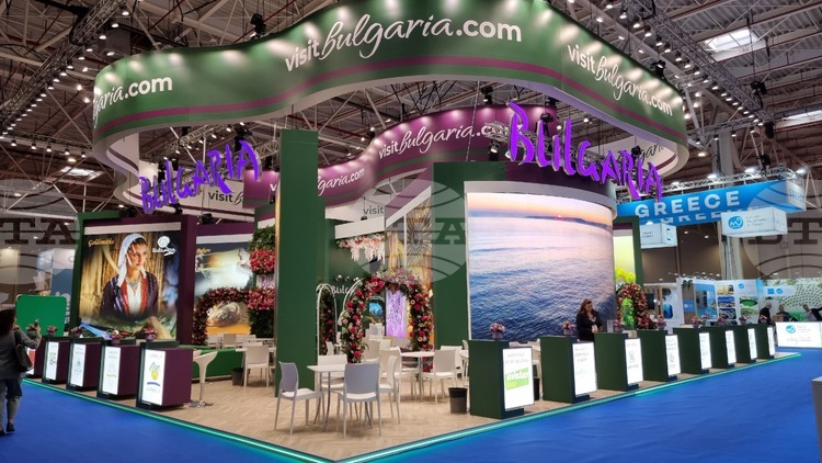 Bulgaria Showcases Tourism at International Expo in Bucharest