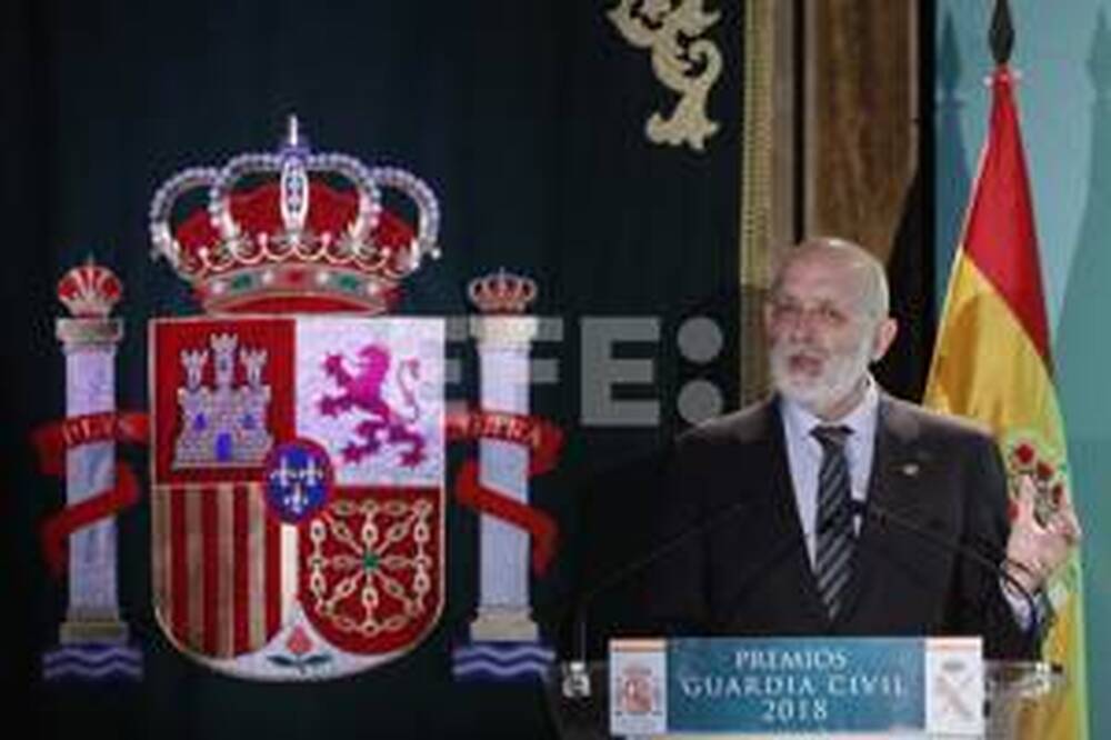 ЕФЕ: Бивши началници на полицията и разузнаването в Испания ще бъдат разследвани за шпионаж 