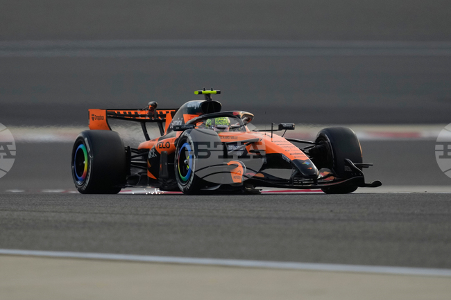 APTOPIX Bahrain F1 Auto Racing