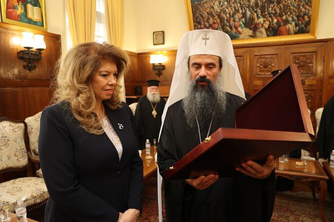 President Meets Patriarch, Highlights Role of Faith and Unity