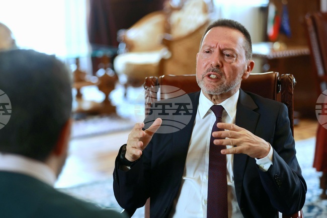 Българска телеграфна агенция - Янис Стурнарас - интервю