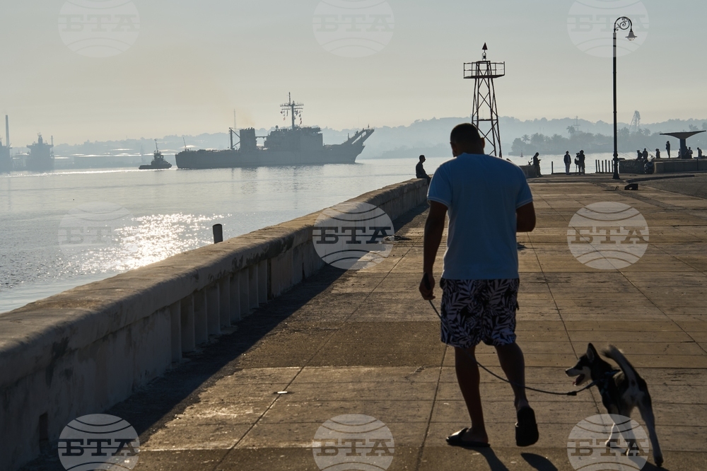 APTOPIX Cuba Mexico Aid