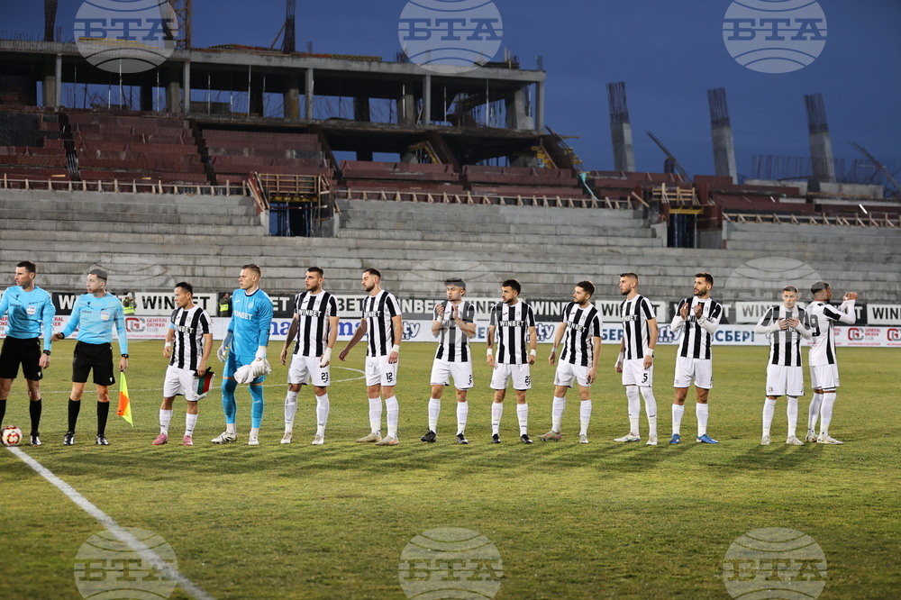 Локомотив Пловдив е последният полуфиналист в турнира за Купата на България по футбол