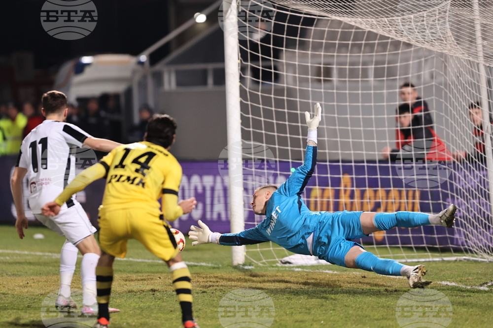 Пловдив - футбол - „Локомотив“ (Пловдив) - „Ботев“ (Пловдив)