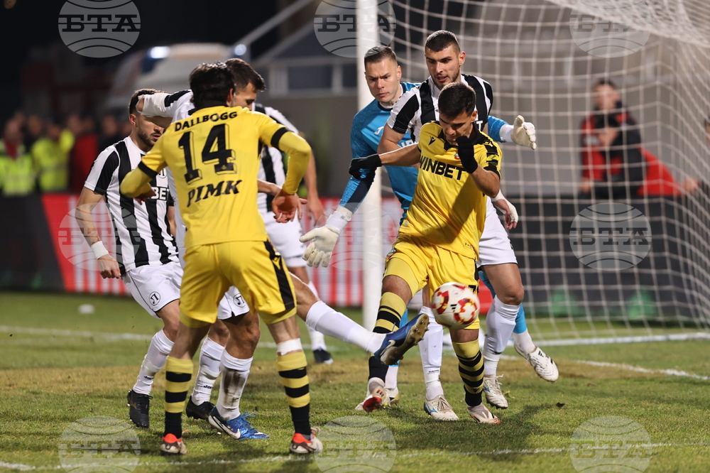 Пловдив - футбол - „Локомотив“ (Пловдив) - „Ботев“ (Пловдив)