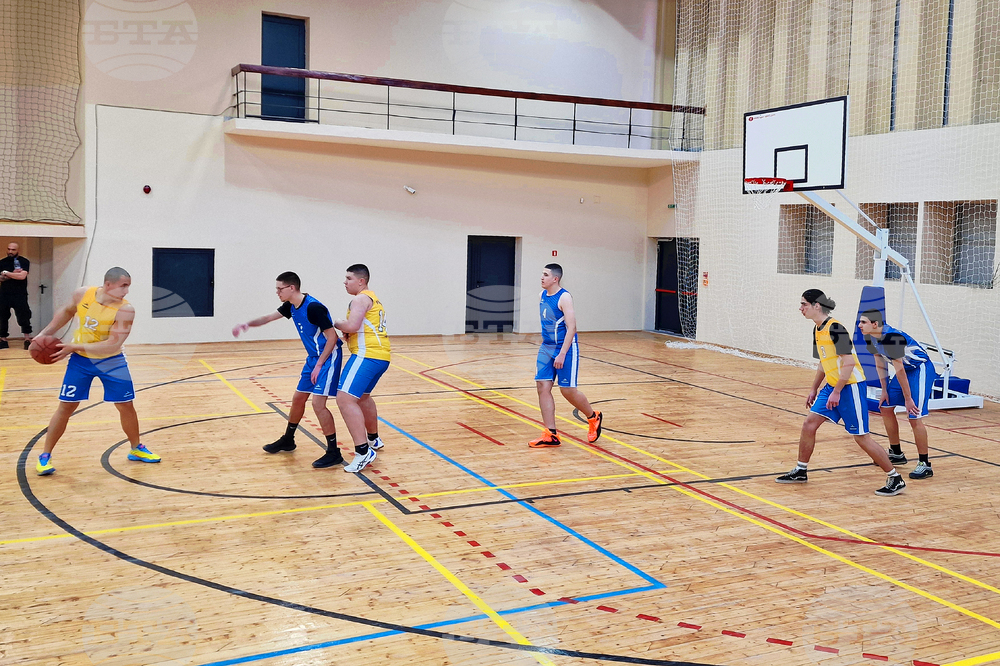 Лом - спортна зала - откриване