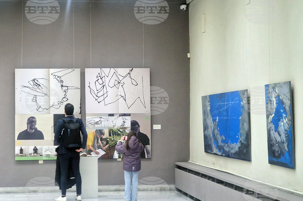 Пазарджик - Атанас Тотляков - изложба „Докосване – виждане“