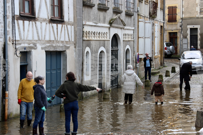 Бурята „Нилс“ във Франция взе втора жертва