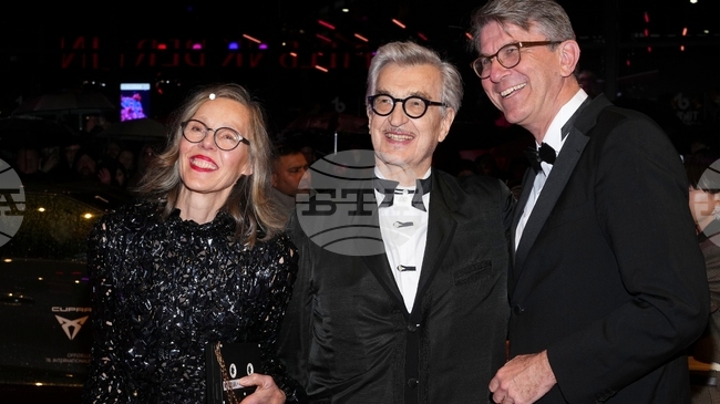 Германският министър на културата Волфрам Ваймер защити „Берлинале" 