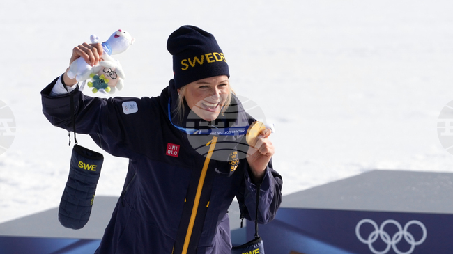 Олимпийската шампионка Фрида Карлсон се разболя и е под въпрос за последния старт от Игрите в Милано-Кортина