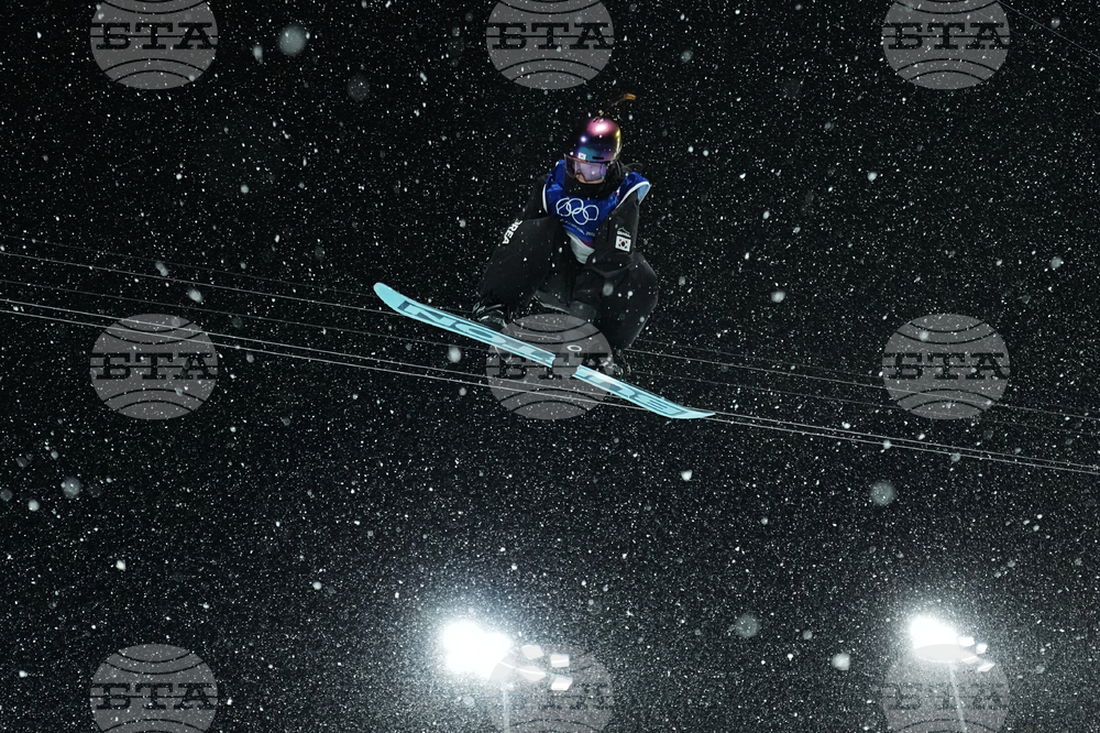 APTOPIX Milan Cortina Olympics Snowboard