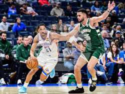 Bucks Thunder Basketball