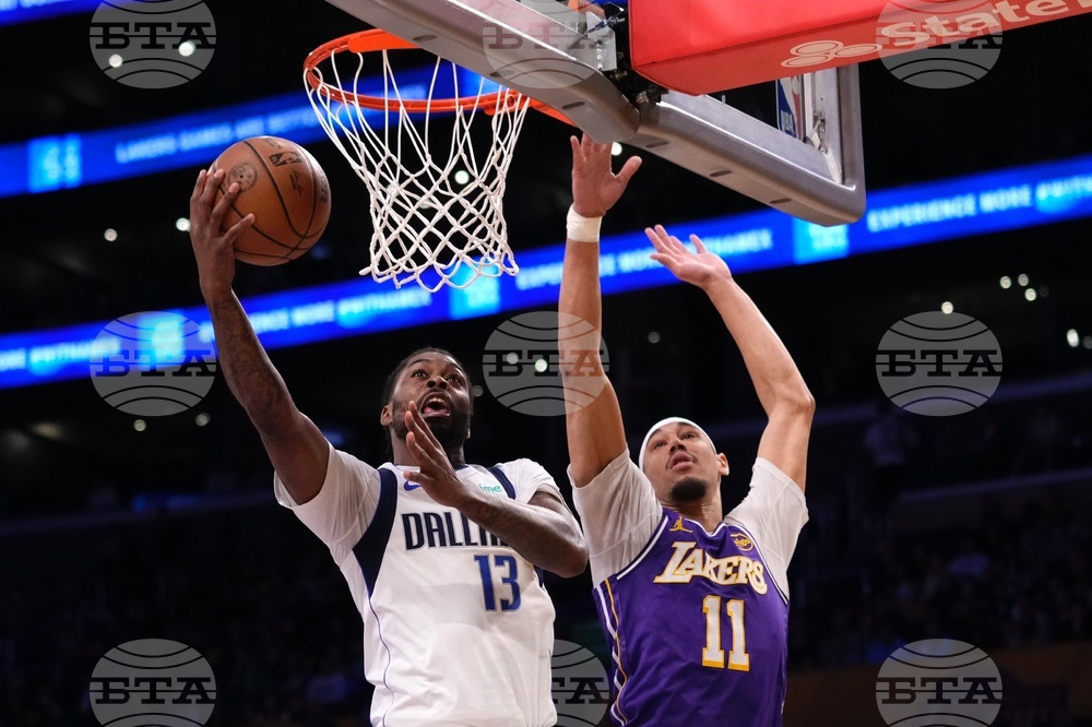 Mavericks Lakers Basketball