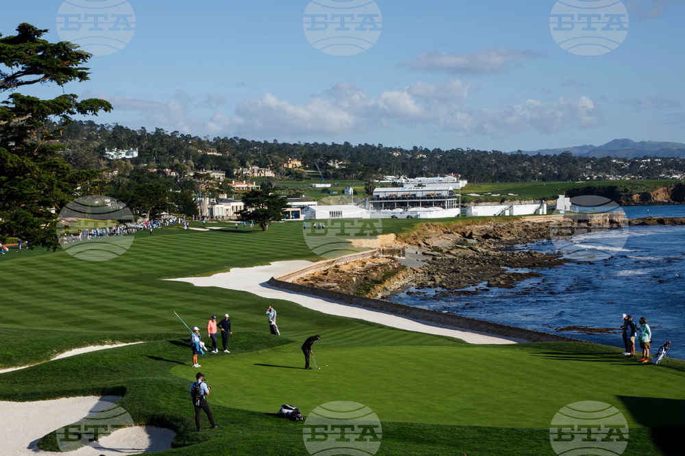 Pebble Beach Golf