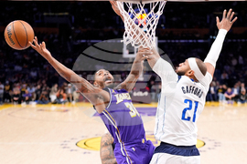 Mavericks Lakers Basketball