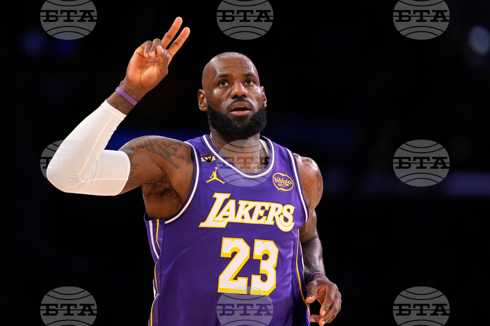 Mavericks Lakers Basketball