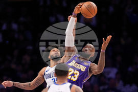 Mavericks Lakers Basketball