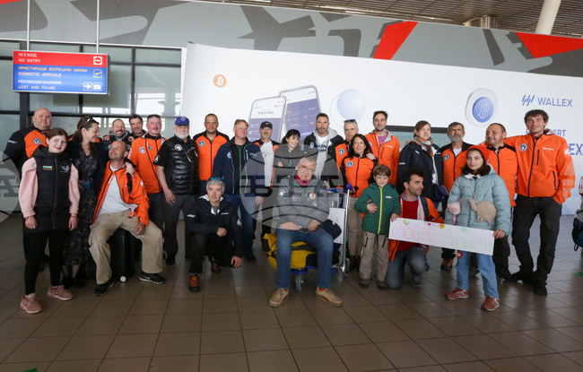 Летище София - 31 Национална Антарктическа Експедиция - участници - посрещане