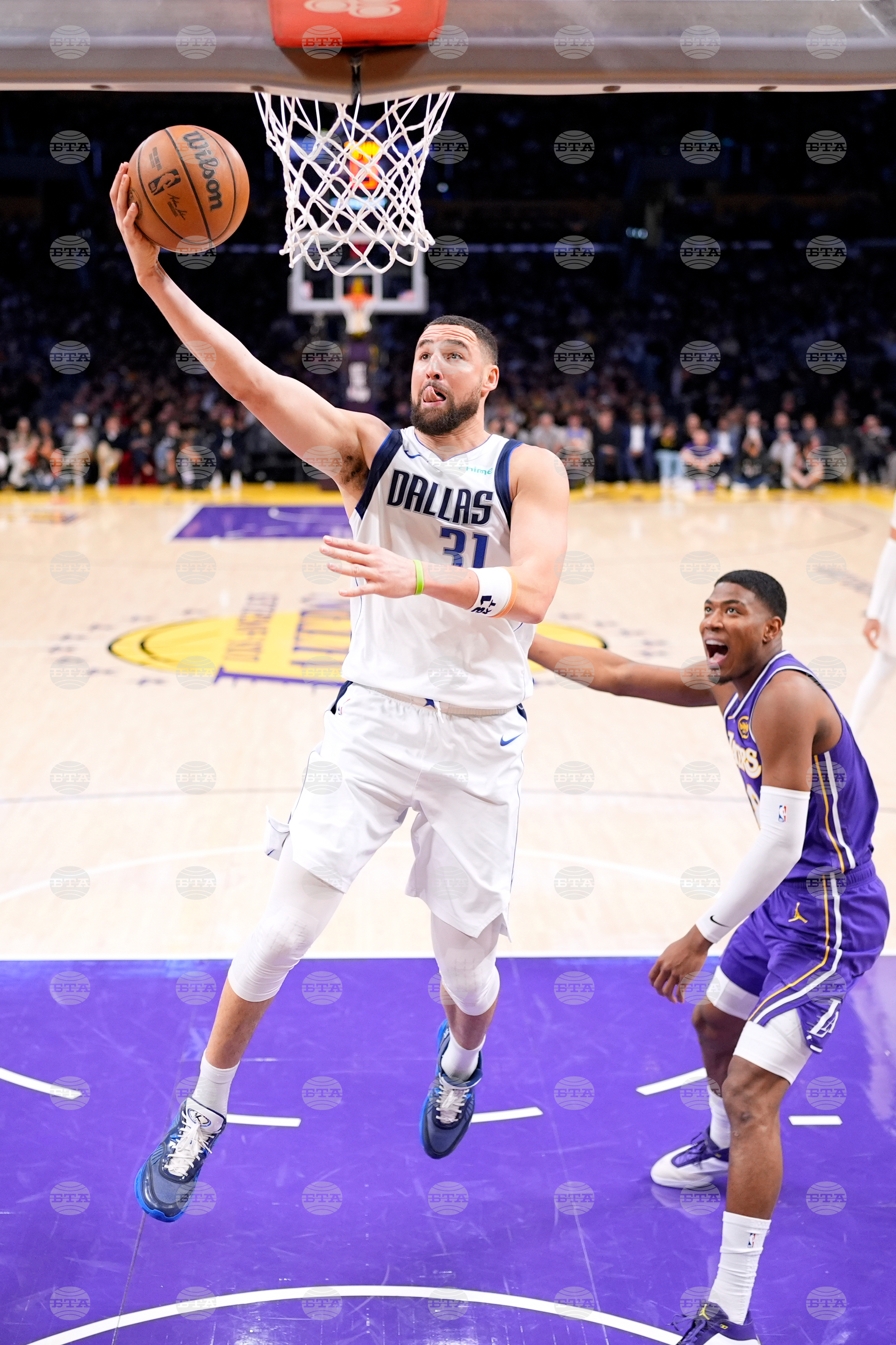 Mavericks Lakers Basketball