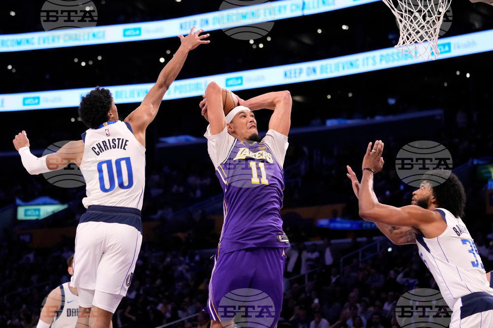 Mavericks Lakers Basketball