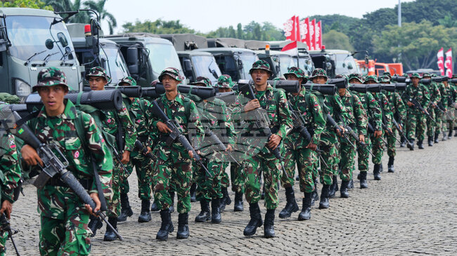 Индонезийските войски в Газа ще избягват бойни действия и ще останат под командването на Джакарта
