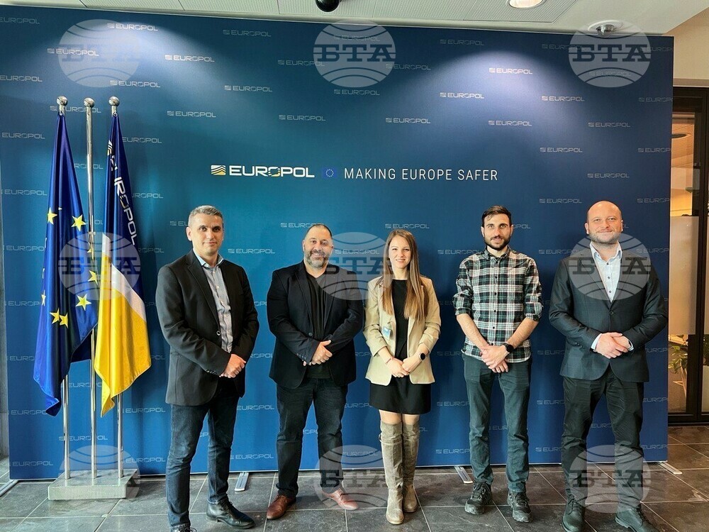 Bulgarian Counter-Cybercrime Officers Share Experience with Counterparts in Netherlands