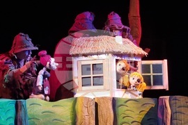 Кърджали - куклен театър - "Хензел и Гретел"