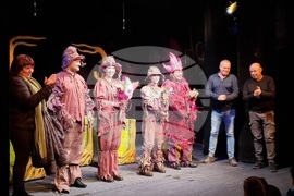 Кърджали - куклен театър - "Хензел и Гретел"