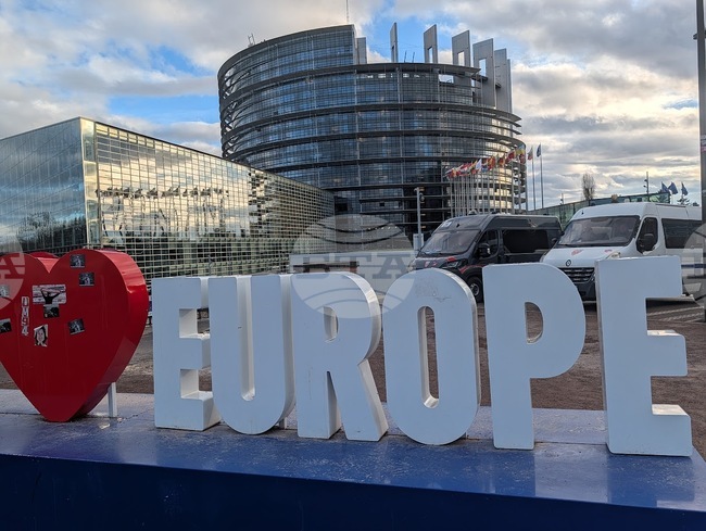 ЕС може да замрази одобрението на търговската сделка със САЩ