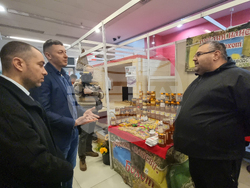 Плевен - пчеларско изложение - откриване