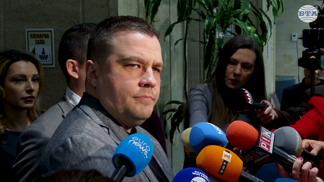 Внасяме законопроект за допълнение на Закона за юридическите лица с нестопанска цел, съобщиха от „Има такъв народ“