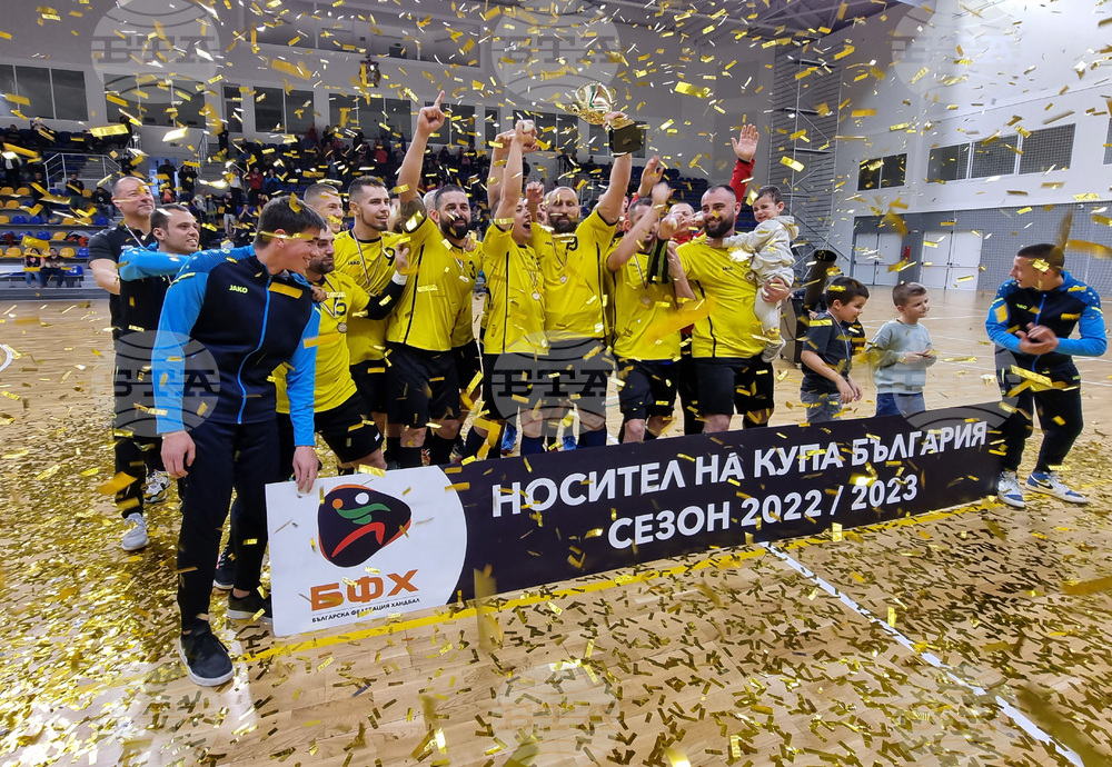 Шумен - хандбал - Купа на България - финал - Шумен 61 - Локомотив (Горна Оряховица)